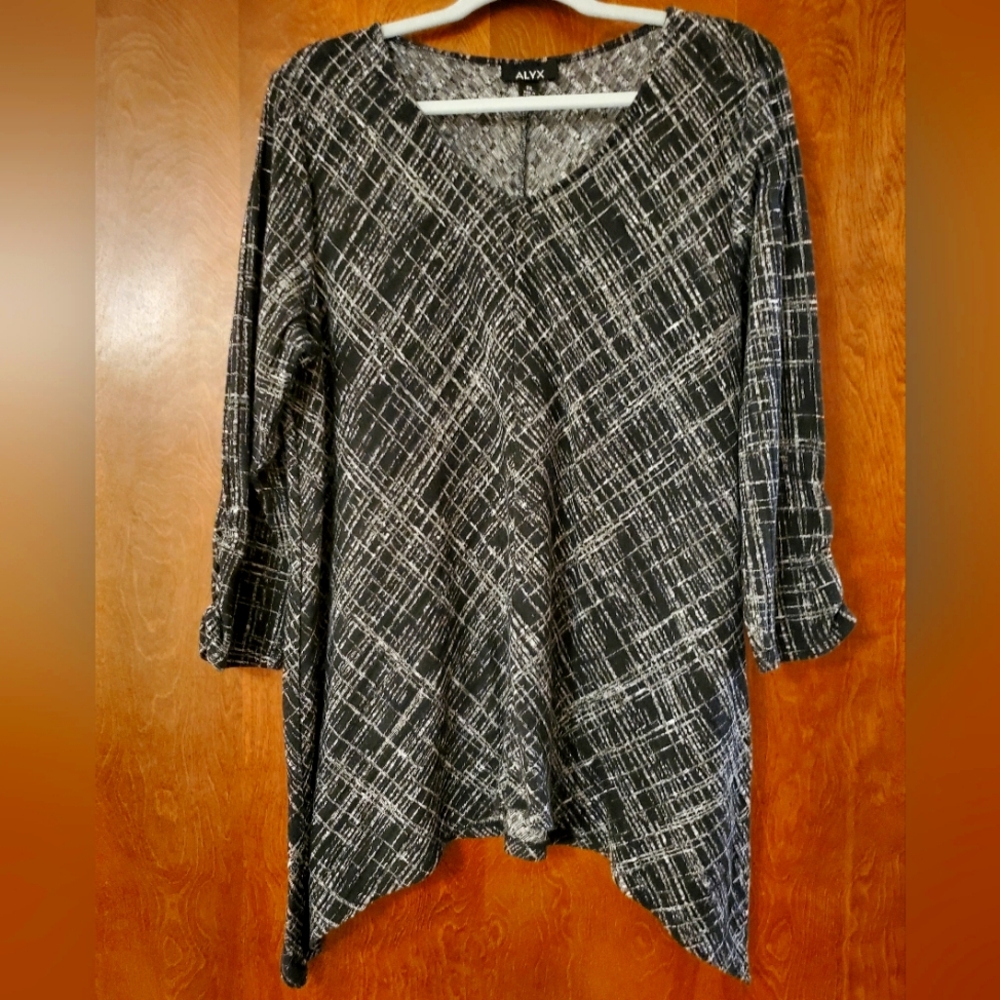ALYX tunic, black+white, size 2X